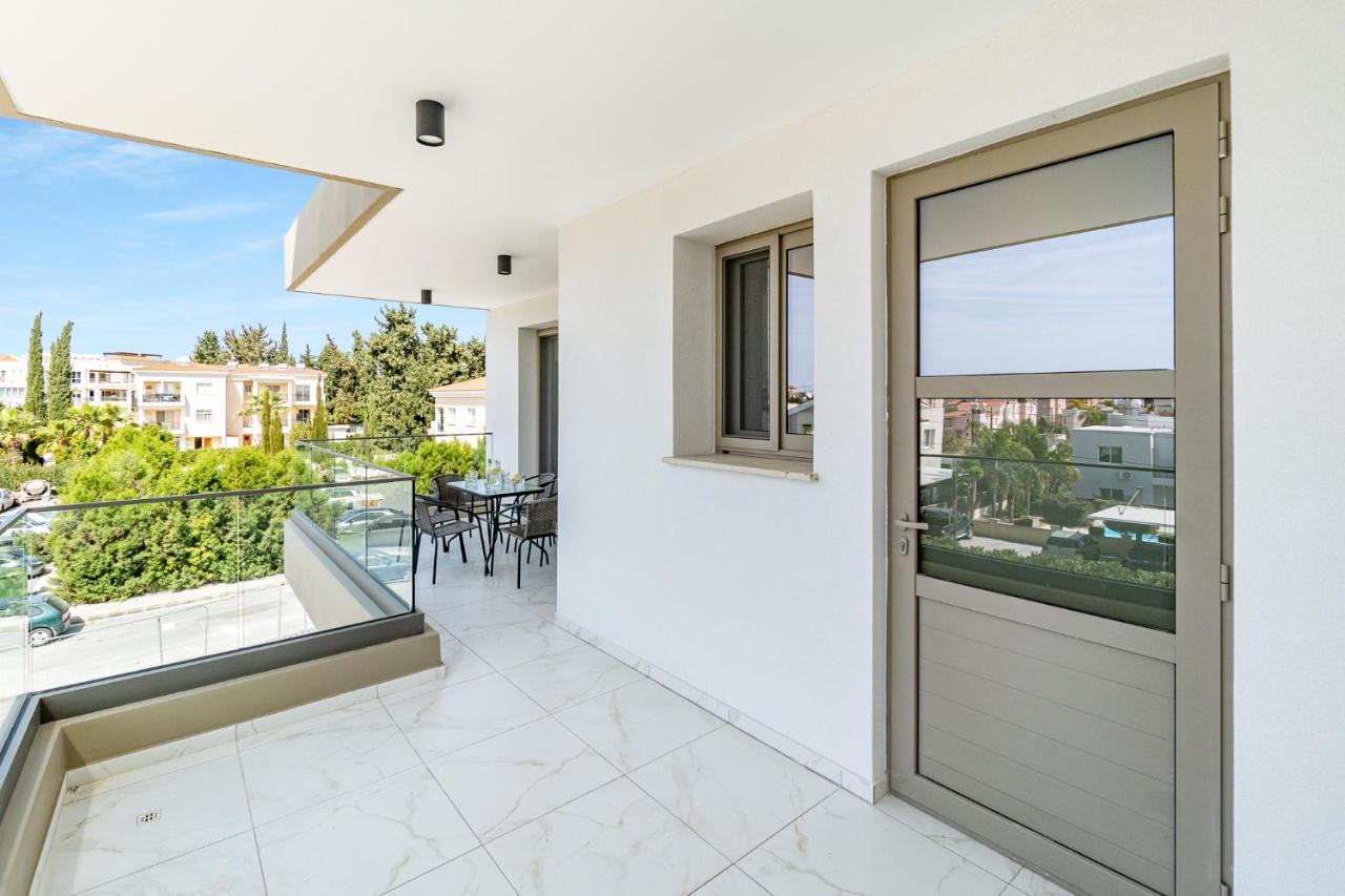 Adolina Apartments By Ezoria Villas Paphos Exterior photo