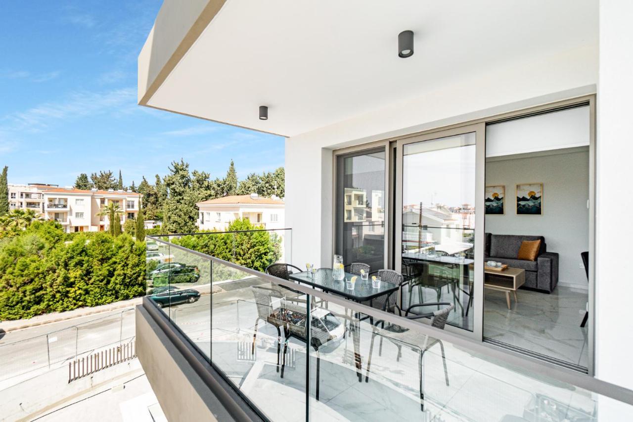 Adolina Apartments By Ezoria Villas Paphos Exterior photo