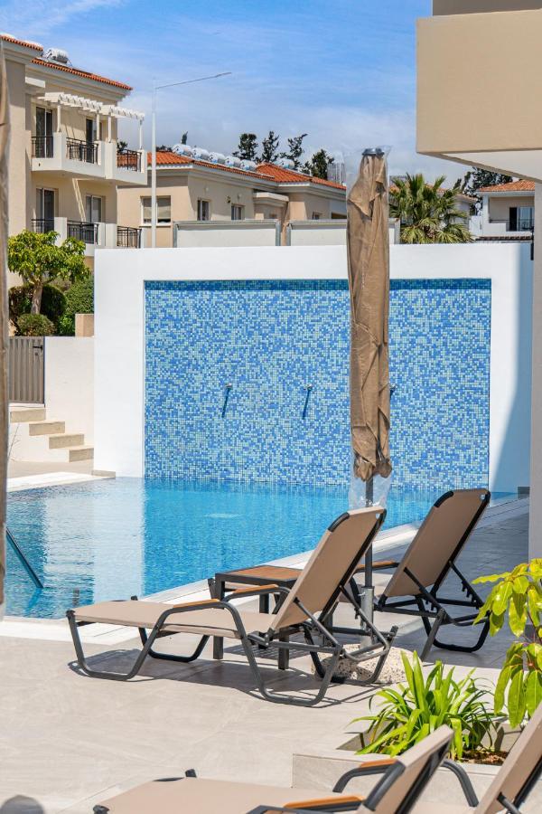 Adolina Apartments By Ezoria Villas Paphos Exterior photo