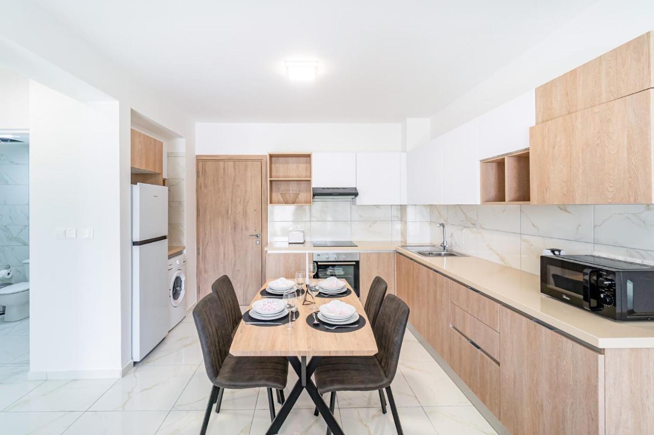 Adolina Apartments By Ezoria Villas Paphos Exterior photo