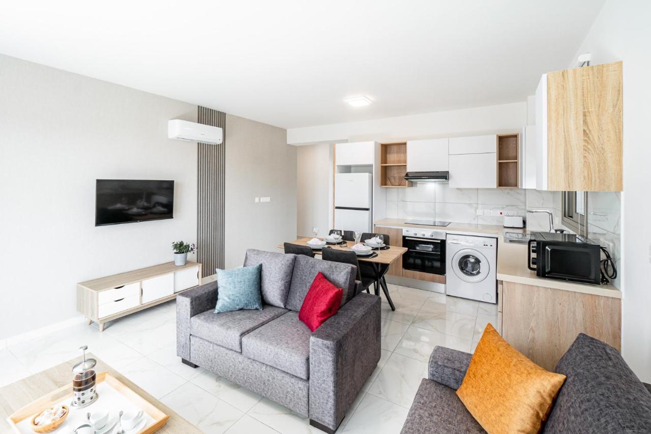 Adolina Apartments By Ezoria Villas Paphos Exterior photo